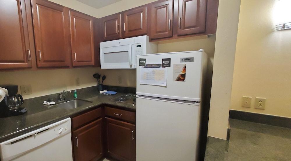 Staybridge Suites Rochester University By Ihg Extérieur photo