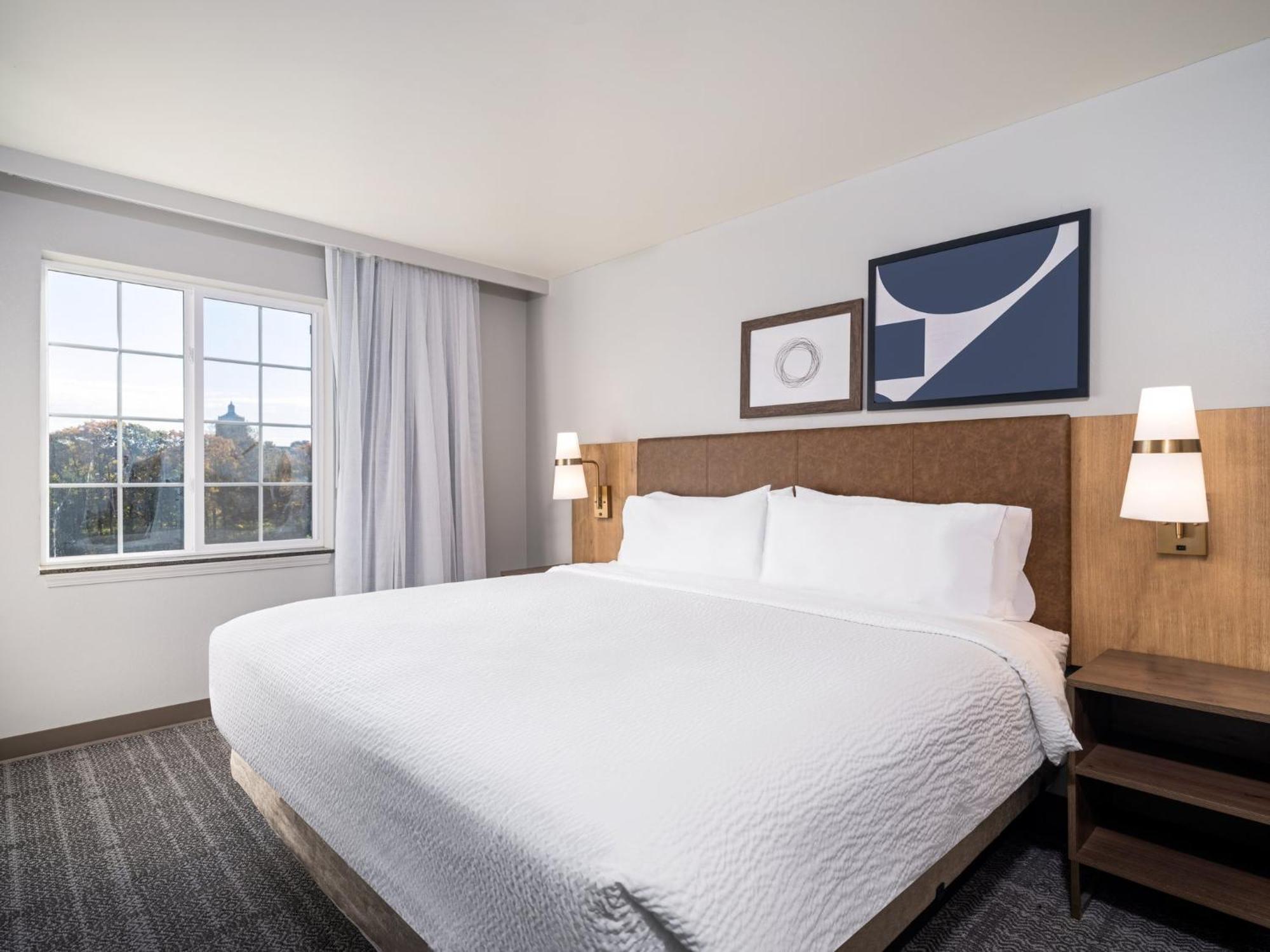 Staybridge Suites Rochester University By Ihg Extérieur photo