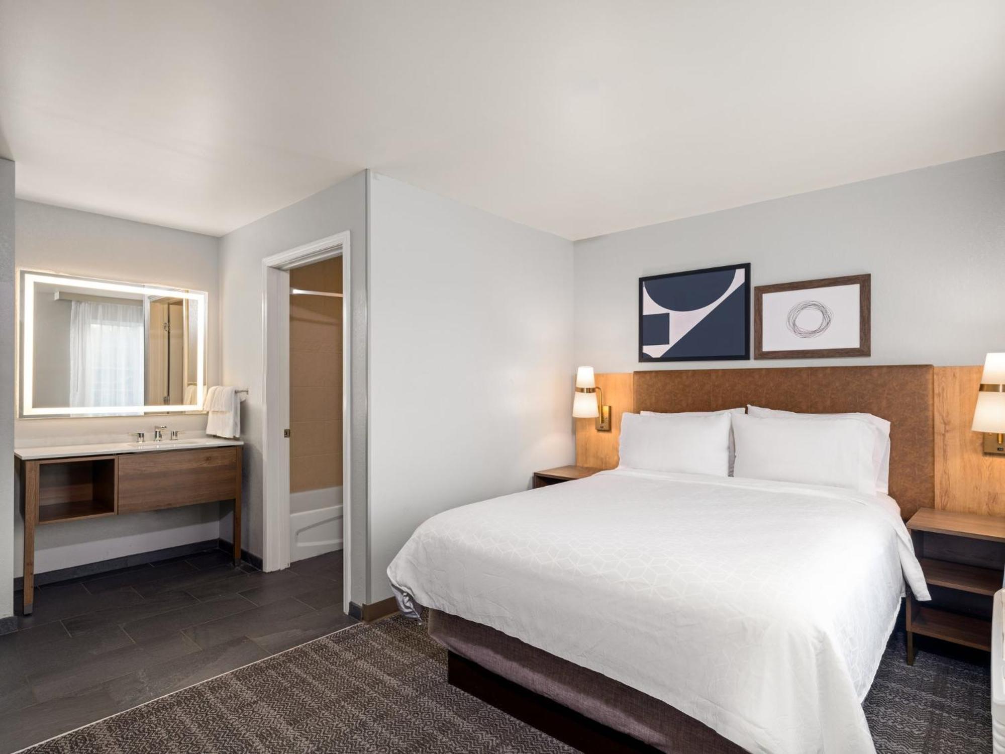 Staybridge Suites Rochester University By Ihg Extérieur photo