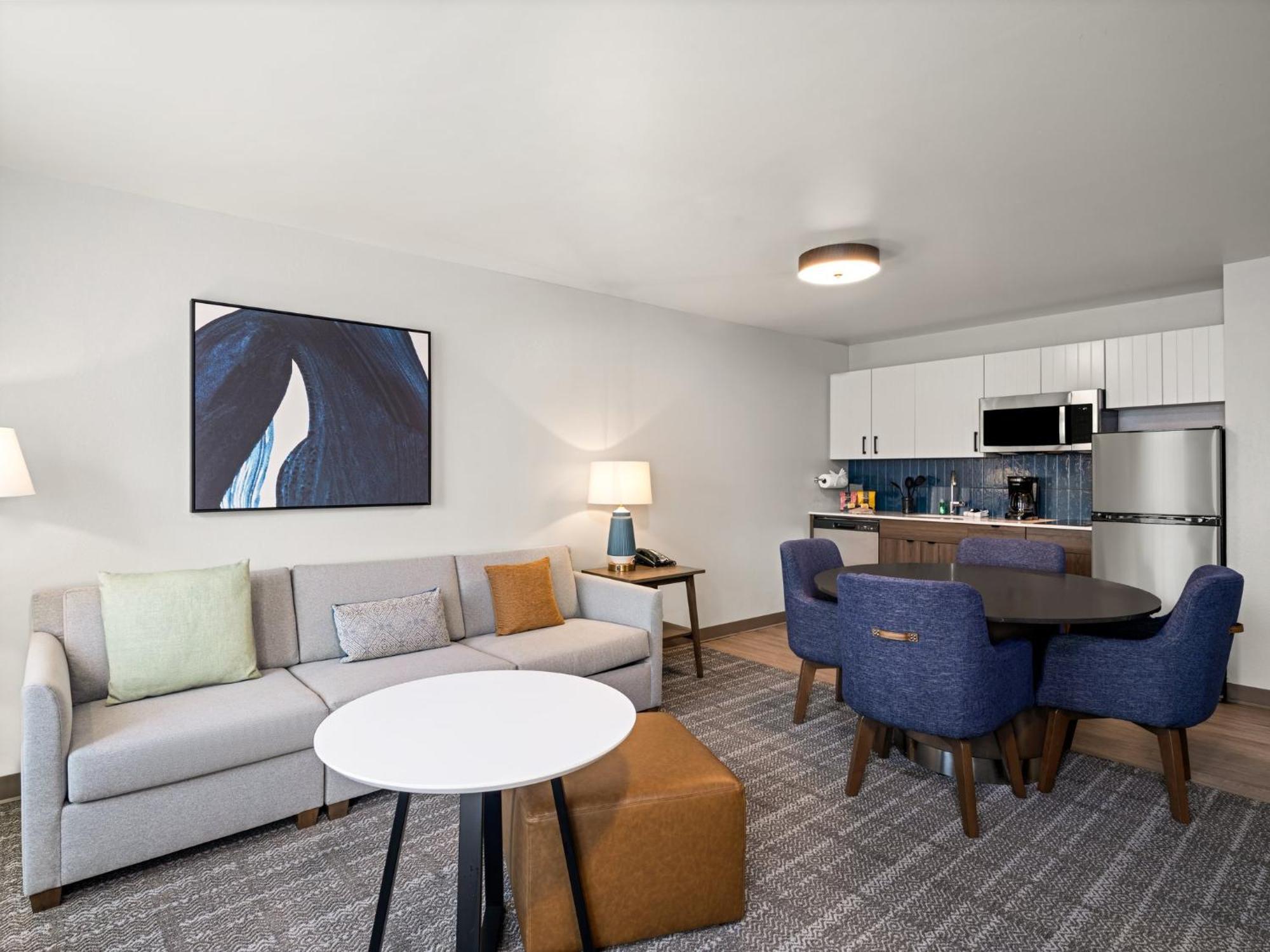 Staybridge Suites Rochester University By Ihg Extérieur photo
