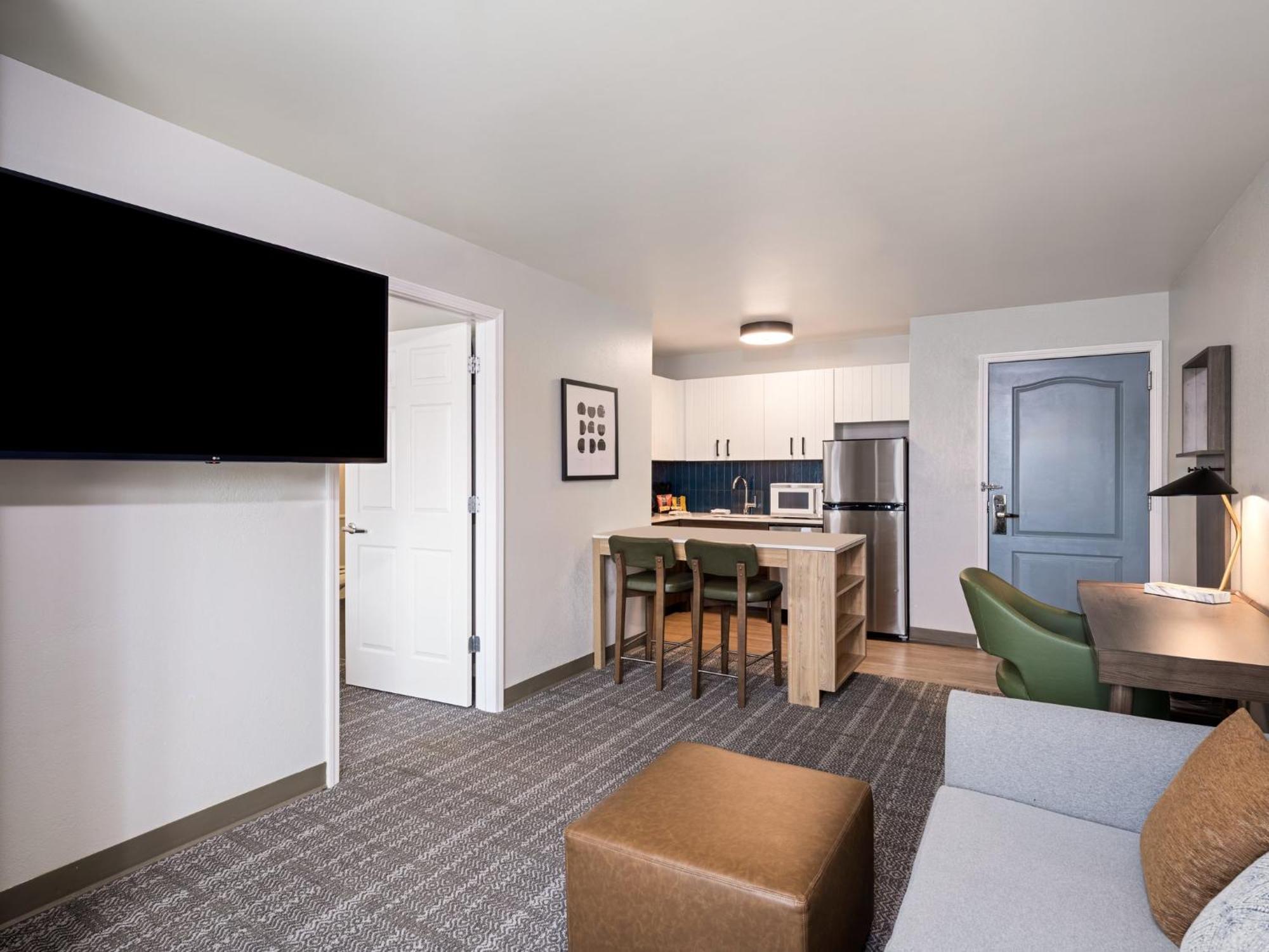 Staybridge Suites Rochester University By Ihg Extérieur photo